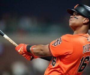 Rafael Devers alcanza los 30 jonrones por quinta vez en su carrera en MLB